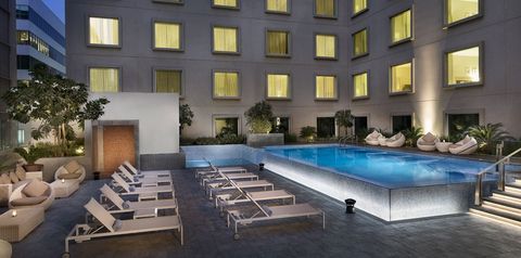 obiekt, teren hotelu, basen