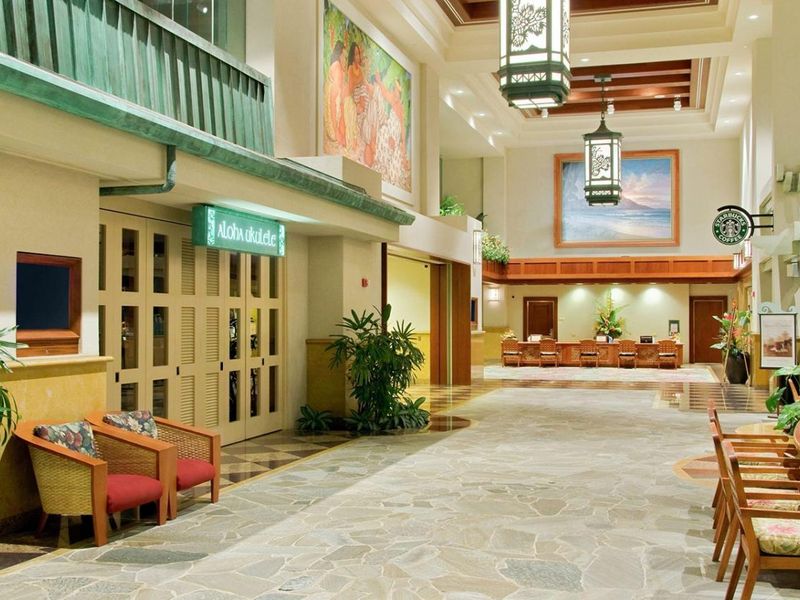 Hilton Hawaiian Village Beach Resort