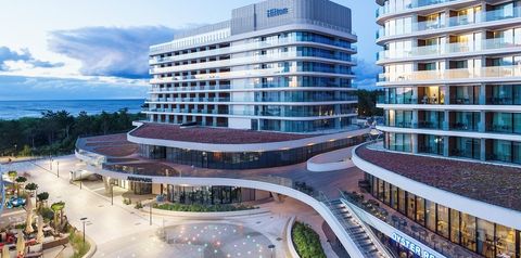 obiekt, budynek główny, teren hotelu