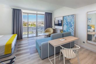 Abora Buenaventura ex IFA Buenaventura