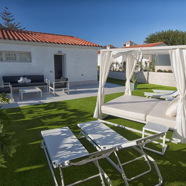 Adonis Bungalows