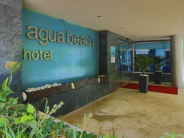 budynek główny, teren hotelu
