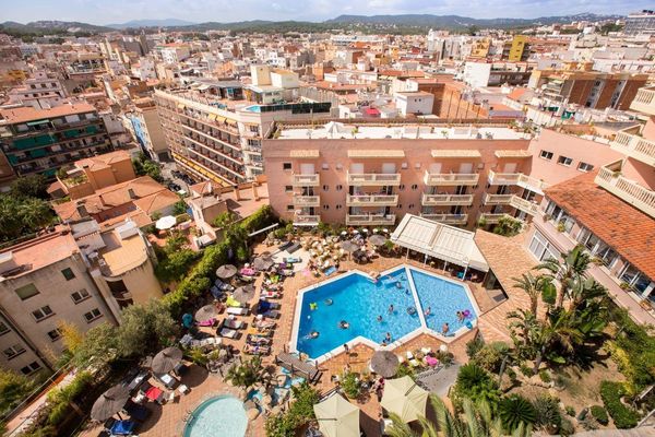 Alba Seleqtta (Lloret de Mar)