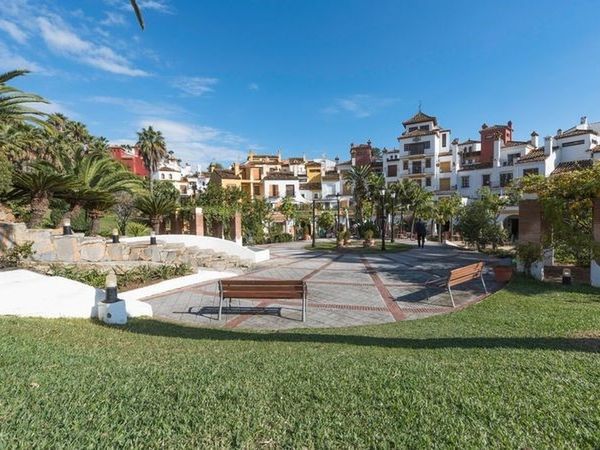 Albayt Nueva Alcaidesa