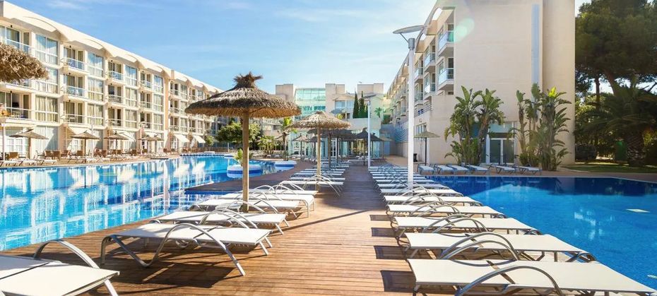 Zafiro Alzinar Mar (ex. Alegria Alzinar Mar Suites)