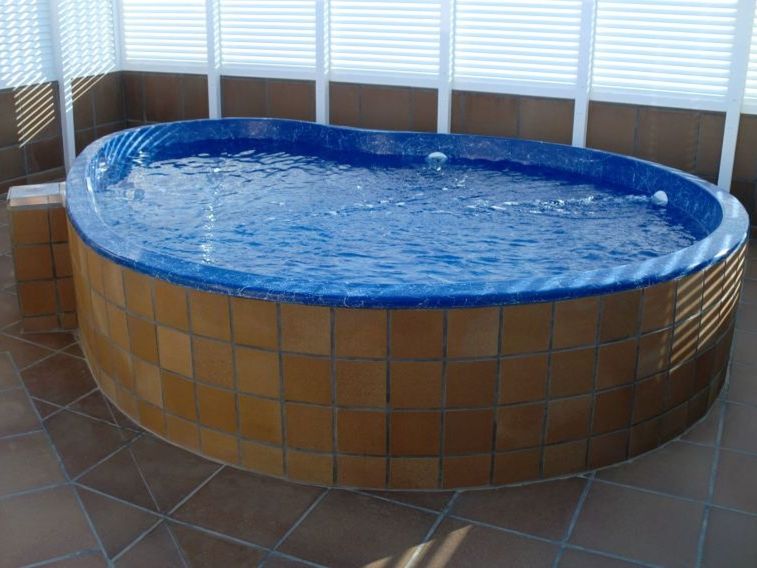 jacuzzi