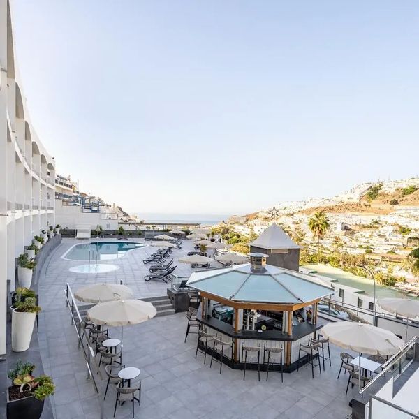 Altair Suites