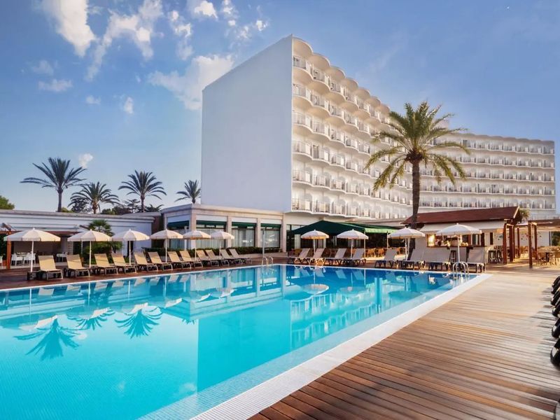 Alua Illa de Menorca (ex. PortBlue San Luis)