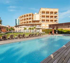 Ama Islantilla Resort
