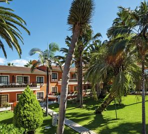 Ambassador Apartaments