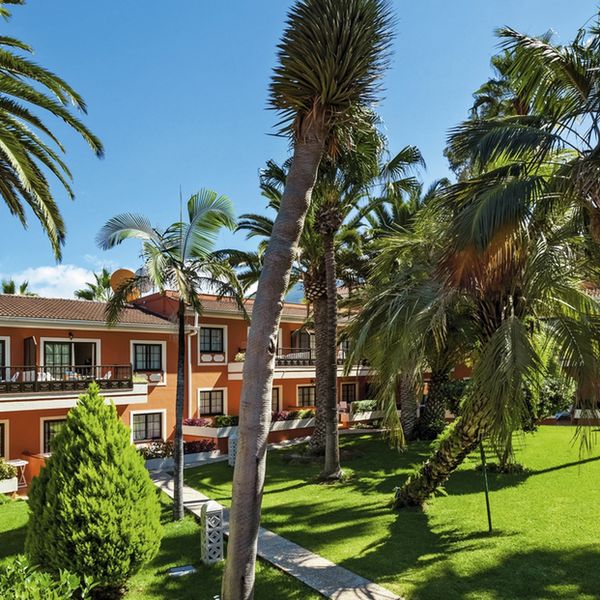 Ambassador Apartaments