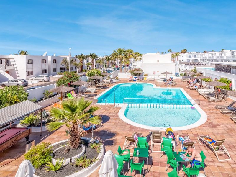 Apartamentos LIVVO Oasis (ex. THe Oasis Apartments)