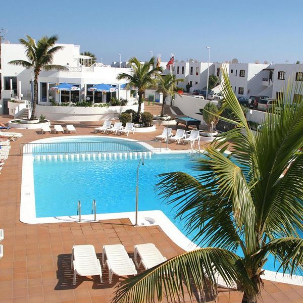 Apartamentos LIVVO Oasis (ex. THe Oasis Apartments)