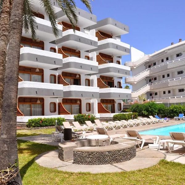 Apartamentos Los Mariachis
