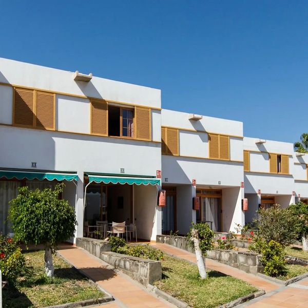 Apartments Las Brisas