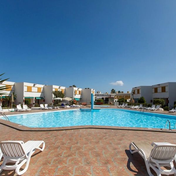 Apartments Las Brisas