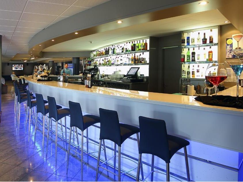 drink bar
