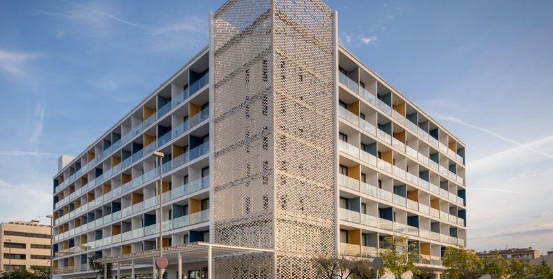 budynek główny, teren hotelu