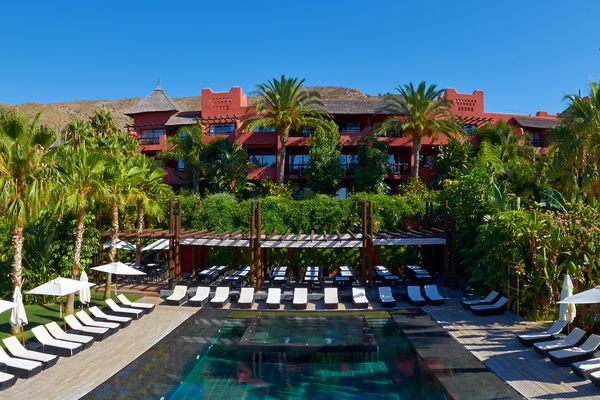 Asia Gardens Thai Spa a Royal Hideaway