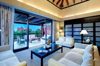 Asia Gardens Thai Spa a Royal Hideaway