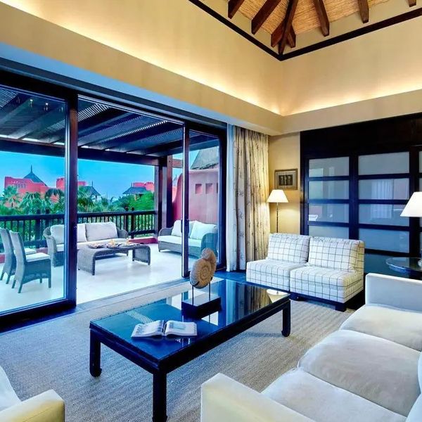 Asia Gardens Thai Spa a Royal Hideaway