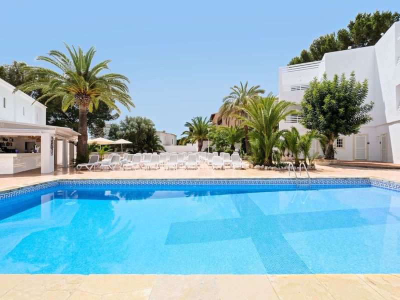 Azuline Palmanova Garden