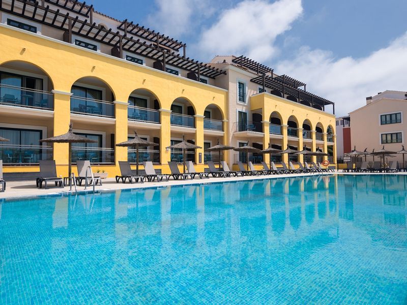 Barcelo Costa Ballena