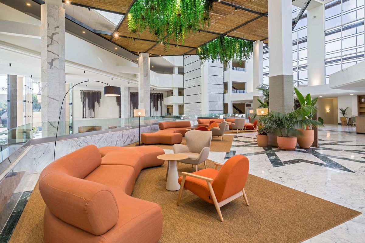 Barcelo Lanzarote Active Resort - recepcja / lobby