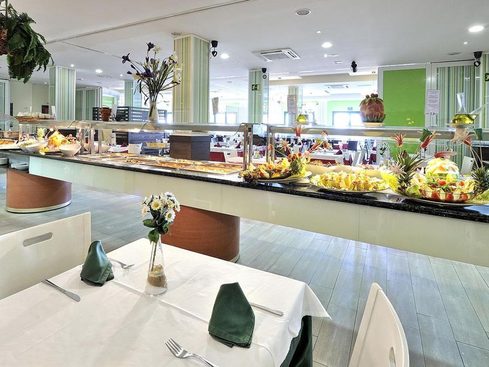 teren hotelu, restauracja