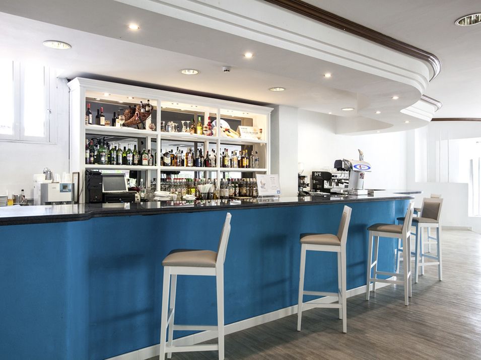 drink bar