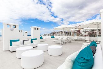 Blue Sea Lagos de Cesar