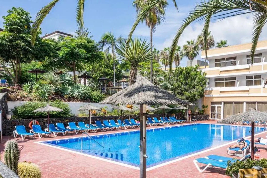 Blue Sea Puerto Resort - basen