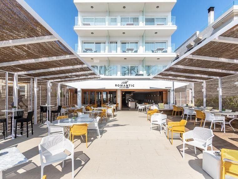 Cabot Romantic (ex. Romantic)