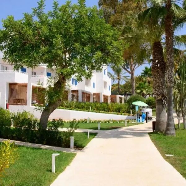 Cala Llenya Resort