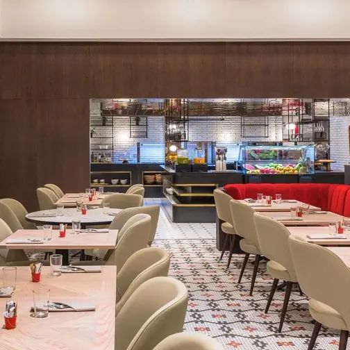 Canopy by Hilton Madrid Castellana (ex. Holiday Inn Madrid - Bernabeu)