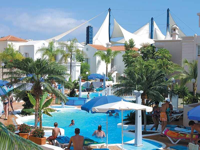 Castalia Park & Los Brezos