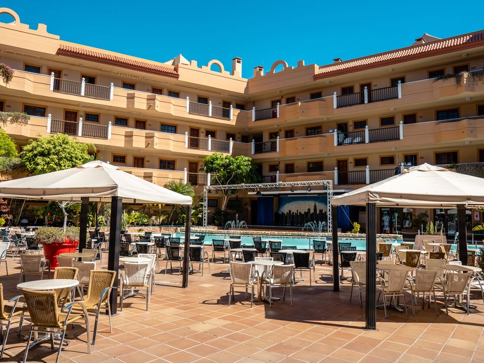 teren hotelu, wakacjepl