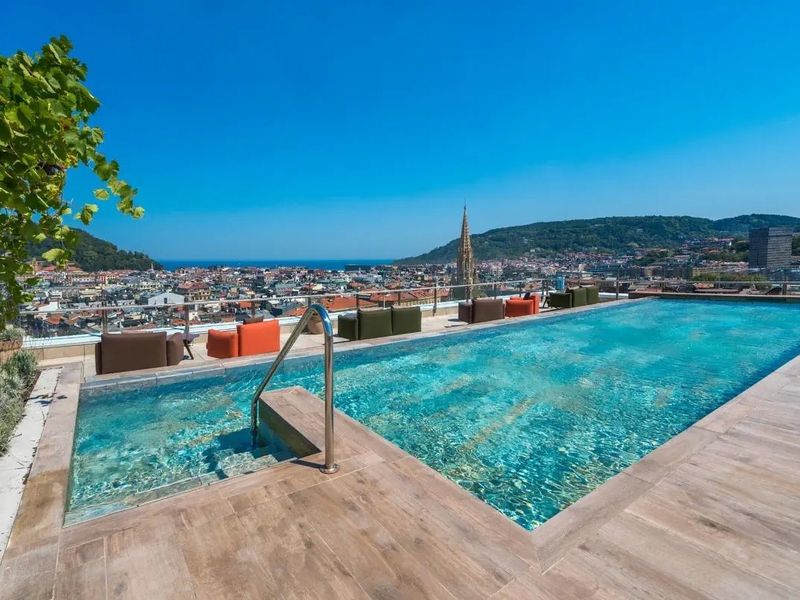 Catalonia Donosti 4*