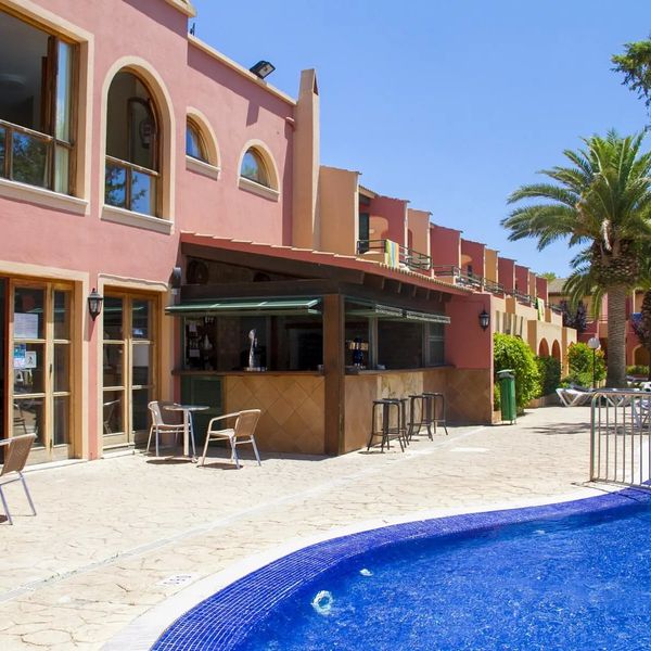 Club Andria Apartments