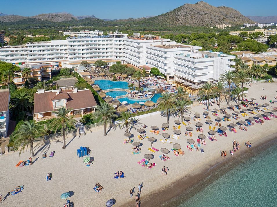 teren hotelu, plaża