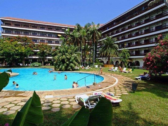teren hotelu, basen