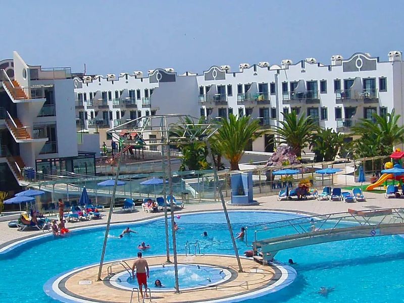 Cordial Marina Blanca