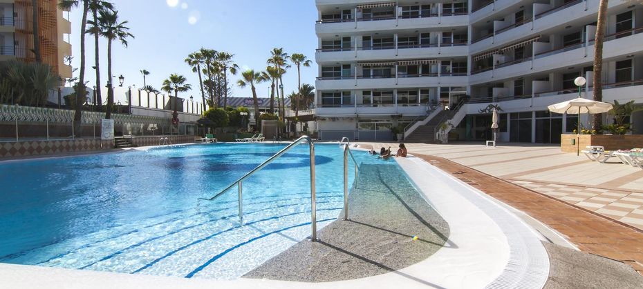 Corona Blanca Apartments