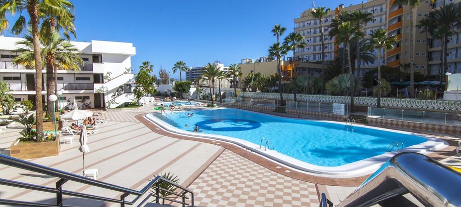 Corona Blanca Apartments