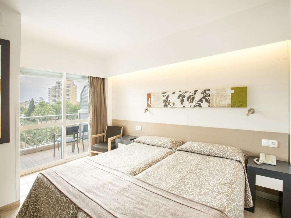 pokój, apartament, balkon / taras