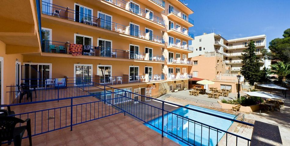 teren hotelu, balkon / taras