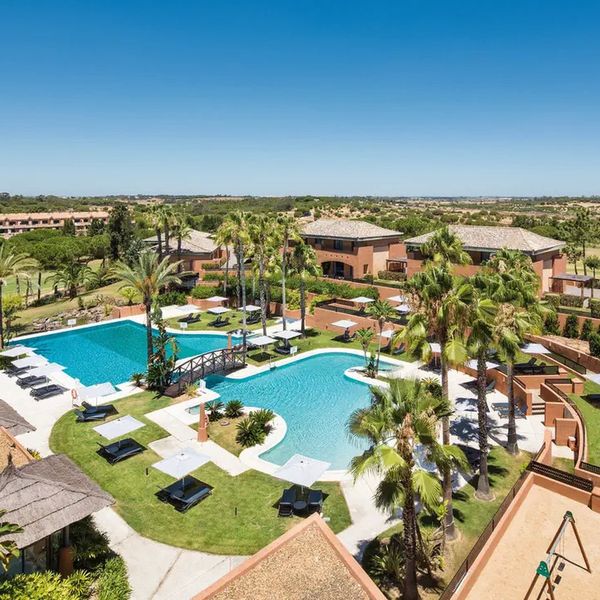 DoubleTree by Hilton Islantilla Beach Golf Resort ( Ex -Islantilla Golf Resort) — Islantilla, Hiszpania