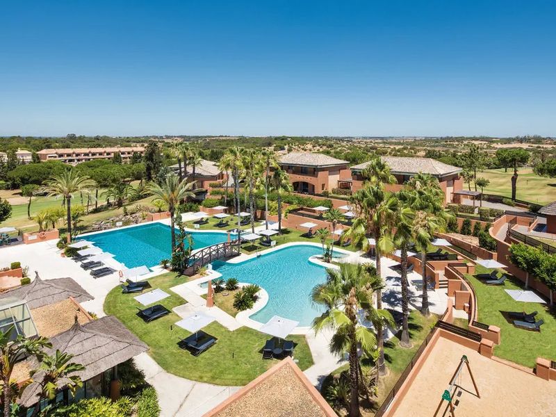 DoubleTree by Hilton Islantilla Beach Golf Resort ( Ex -Islantilla Golf Resort)