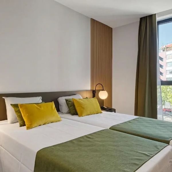 Dwo Colours Alcala
