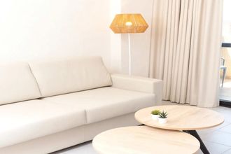 Dynastic Rooms Apartments ex Mayra Apartamenty